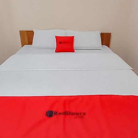 Hotel Reddoorz Syariah Near Tugu Lampu Gentur Cianjur Exterior foto