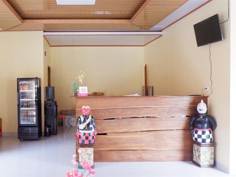 Hotel Reddoorz Syariah Near Tugu Lampu Gentur Cianjur Exterior foto