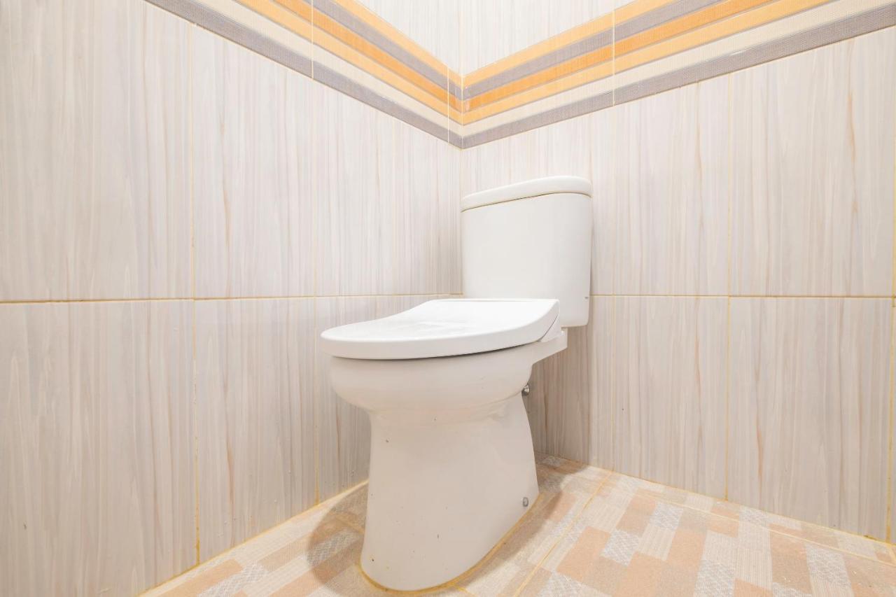 Hotel Reddoorz Syariah Near Tugu Lampu Gentur Cianjur Exterior foto