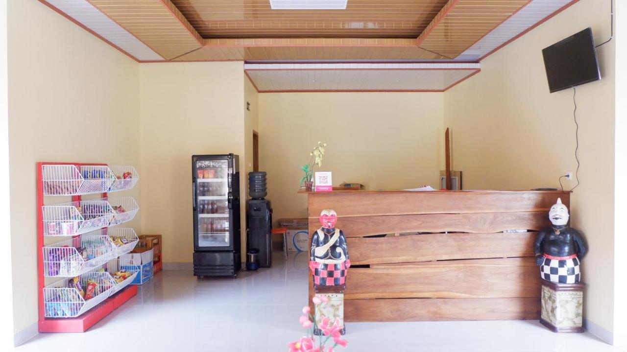 Hotel Reddoorz Syariah Near Tugu Lampu Gentur Cianjur Exterior foto